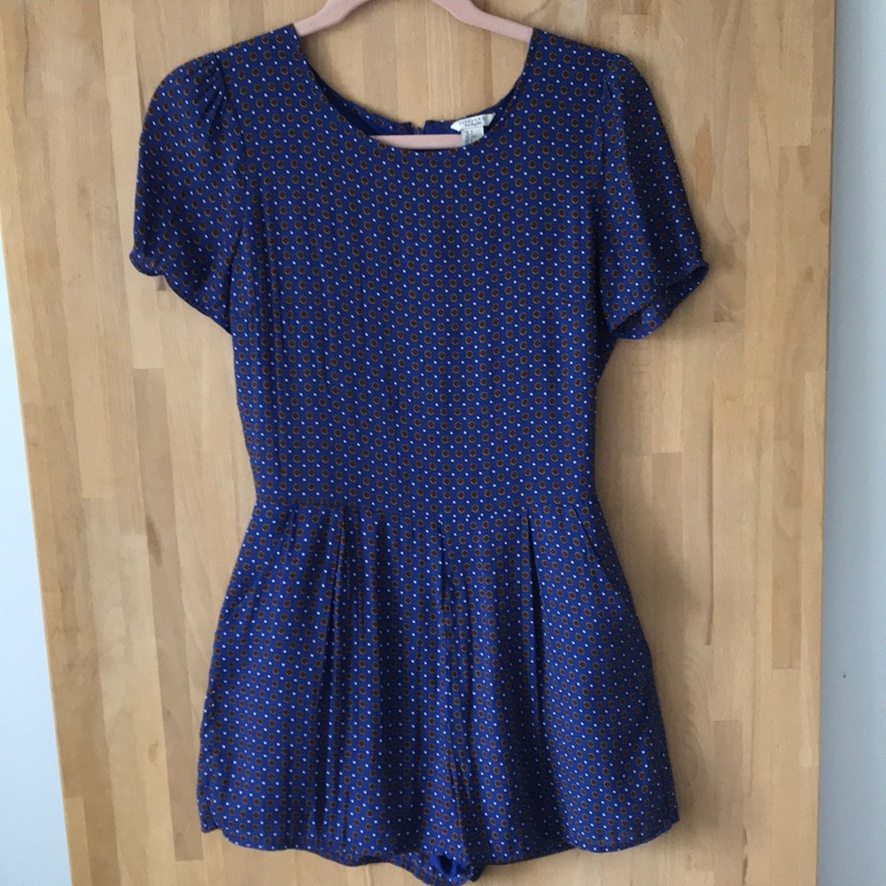 Romper with pockets